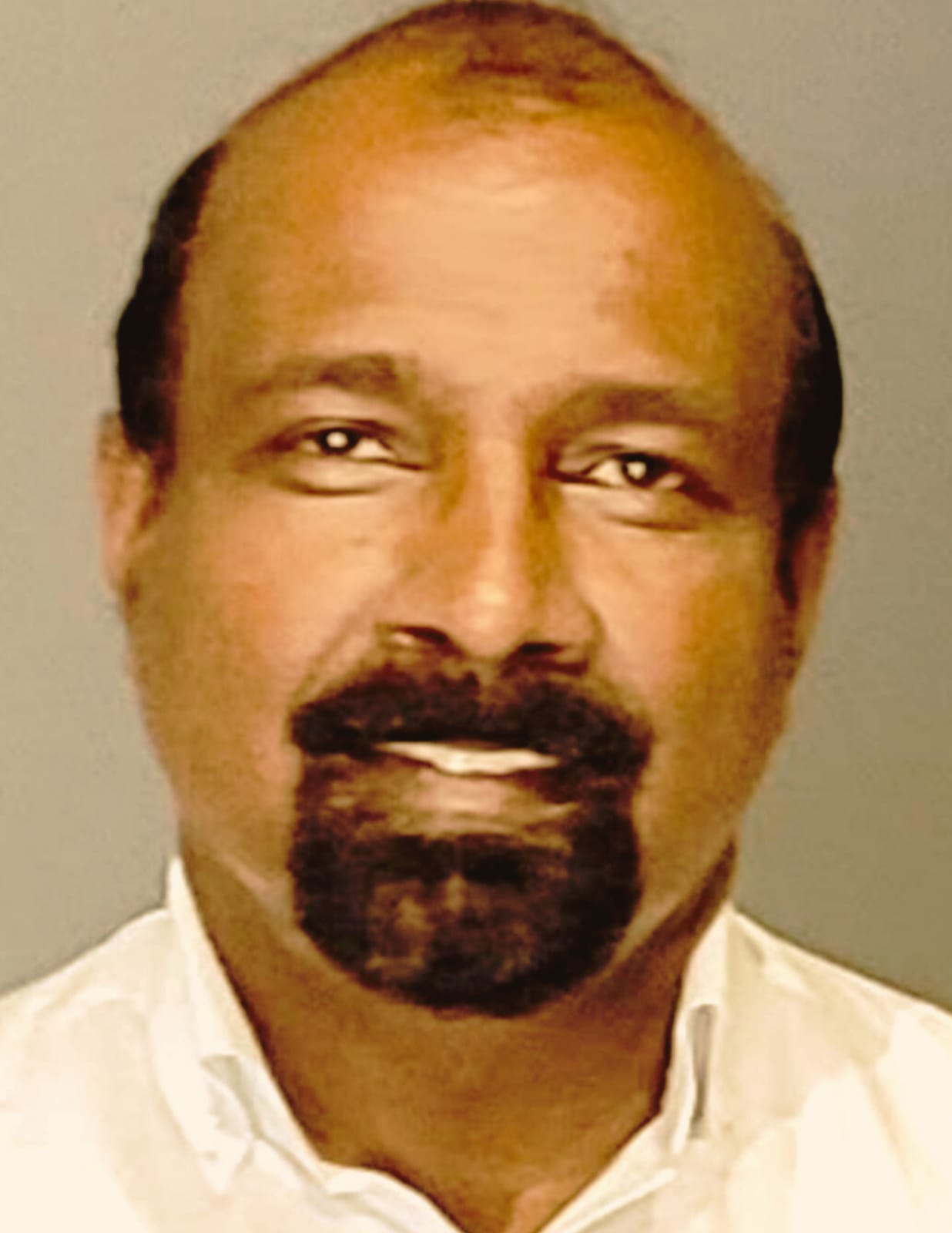 <strong>GURU SHAKTI AWARD PRESENTED AT GURUKULAM ART GALLERY IN KOZHIKODE</strong>